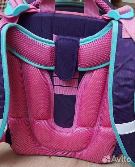 Рюкзак школьный с ортопедической спинкой