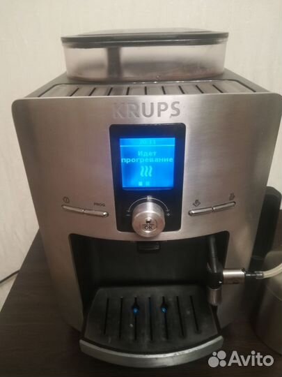 Кофемашина Krups EA 8260