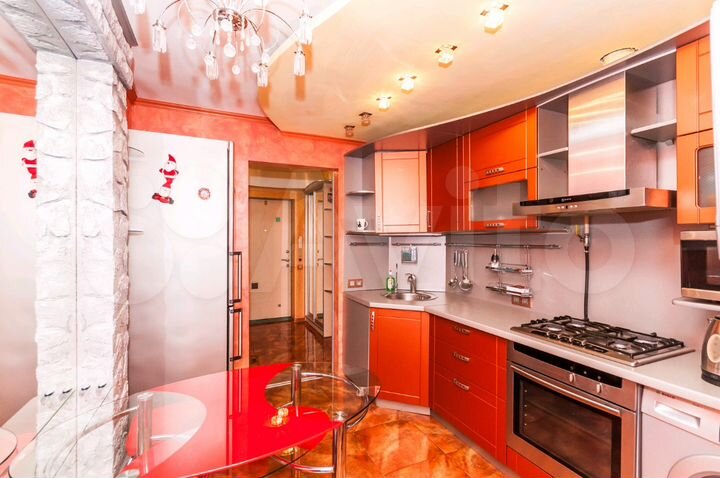 2-к. квартира, 55 м², 5/9 эт.