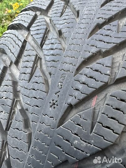 Nokian Tyres Hakkapeliitta R3 SUV 275/50 R21