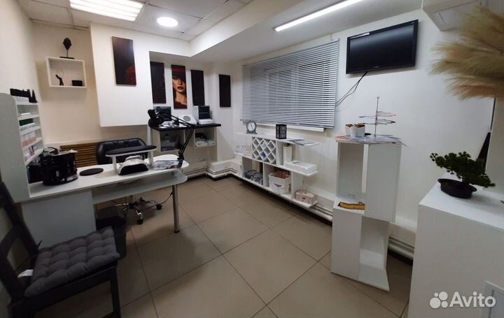 Аренда рабочего места мастеру маникюра