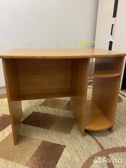 Компьютерный столик бу