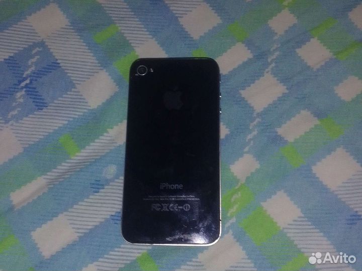 iPhone 4S, 16 ГБ