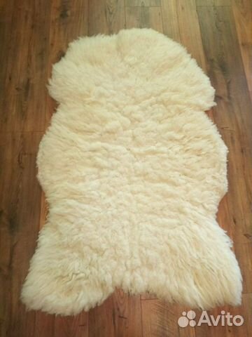 Шкура натуральная, новая, 82 х 127 см