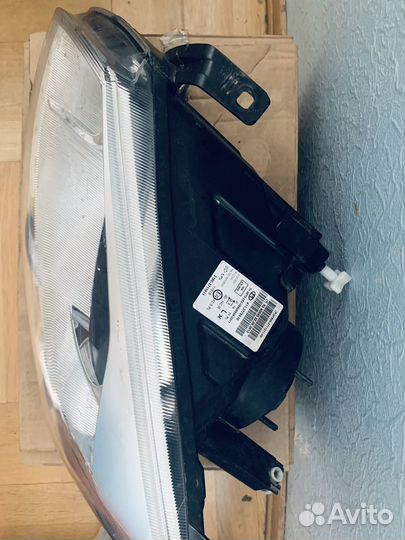 Фара передняя левая на granta