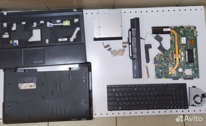 Ноутбук Asus X54H разборе