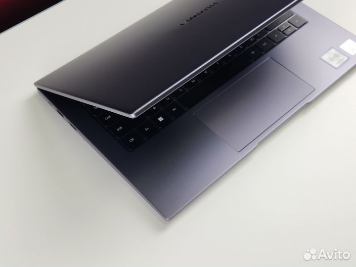 Премиальный Huawei MateBook D14 i5-10210U 8/512GB