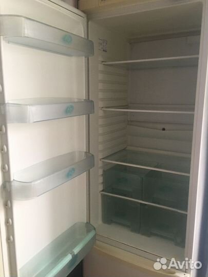 Холодильник Электролюкс ER9007B Швеция