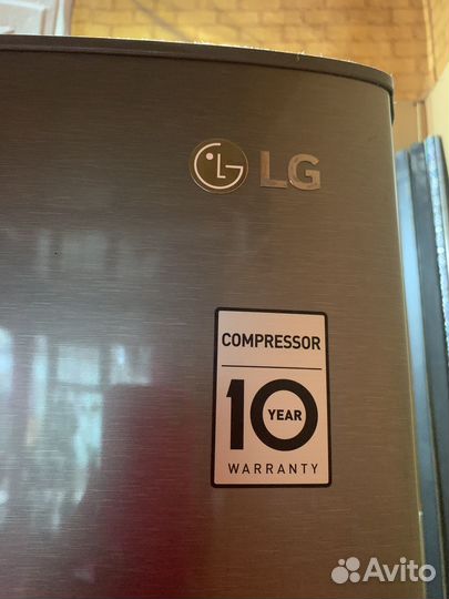 Холодильник lg