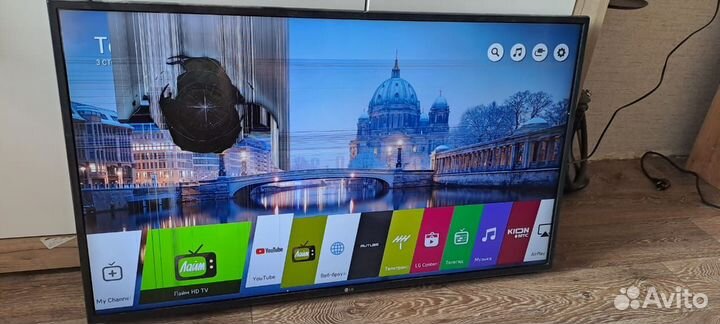 Телевизор LG smart tv