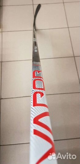 Клюшка хоккейная