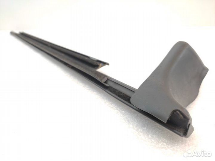 Молдинг стекла передний левый Audi A6 C7 1.8 CYG