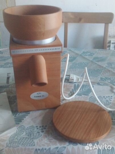 Мельница Komo Fidibus 21