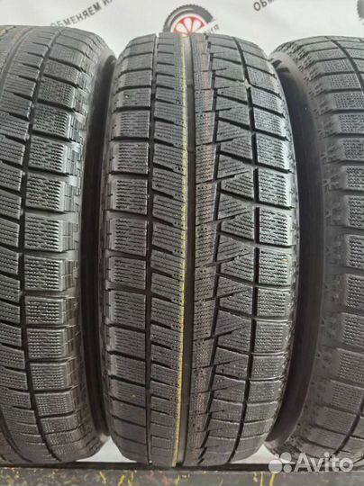 Bridgestone Blizzak Revo GZ 215/60 R17 96S