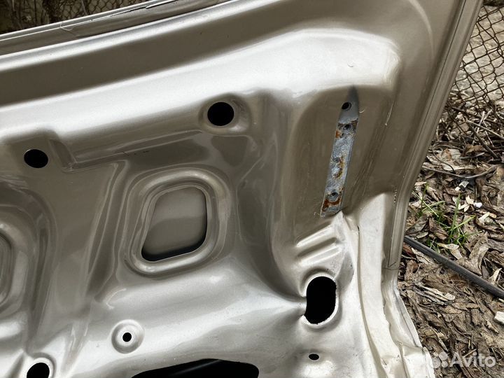 Крышка багажника kia rio 3