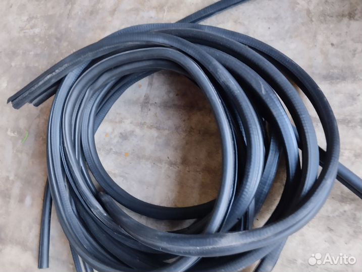 Уплотнитель дверей Нива 2131 комплект, 4 шт