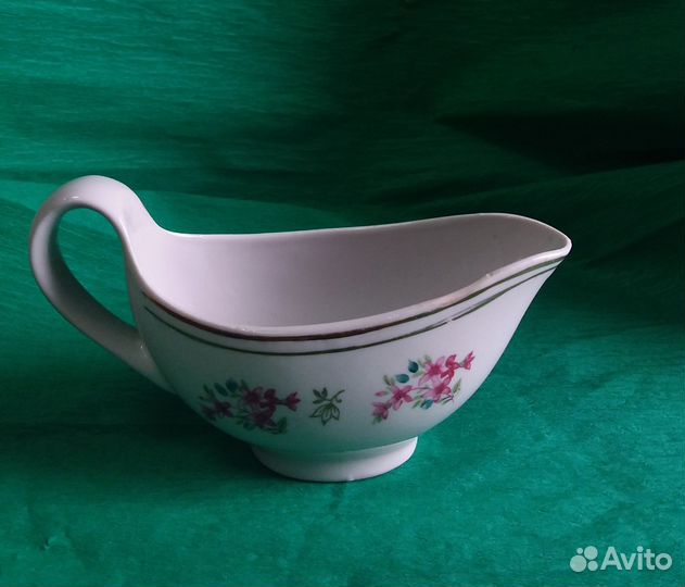 Соусник сливочник молочник Дулево