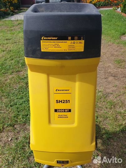 Садовый измельчитель Champion