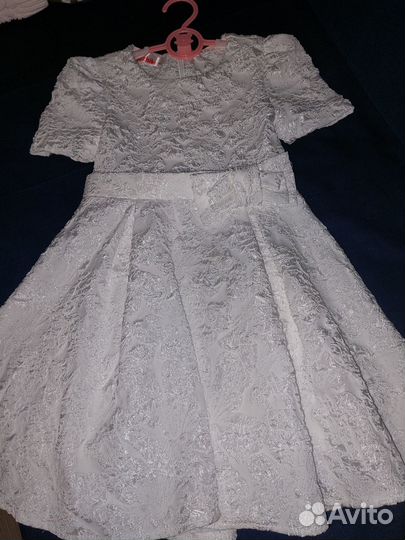Платье детское нарядное 110 размер