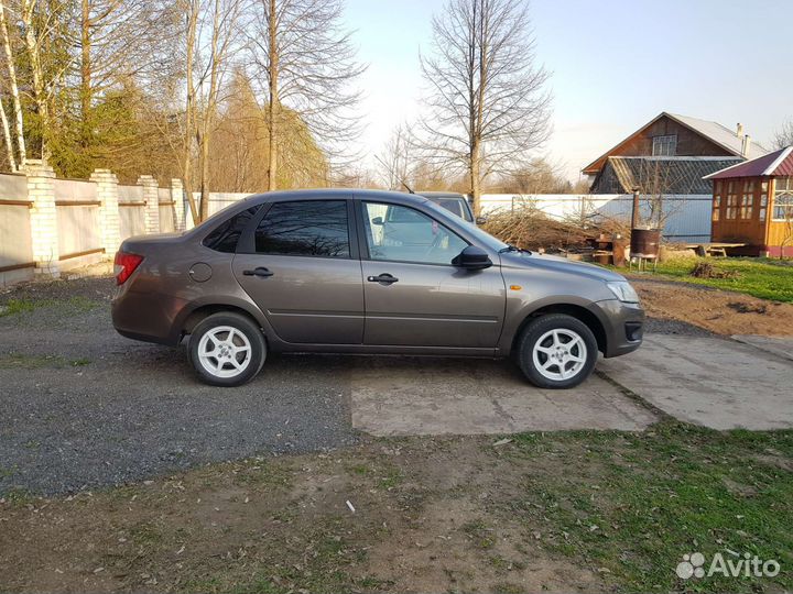 LADA Granta 1.6 МТ, 2016, 95 000 км