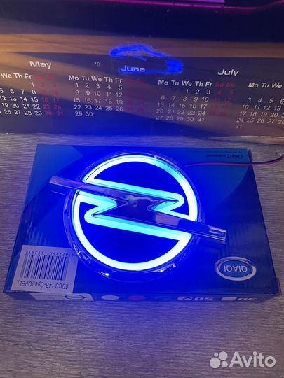 Светящаяся эмблема 5D для автомобиля