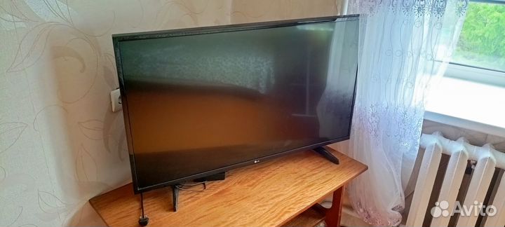 Телевизор 43 дюйма LG