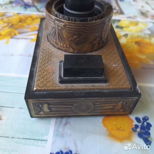 Светильник старинный