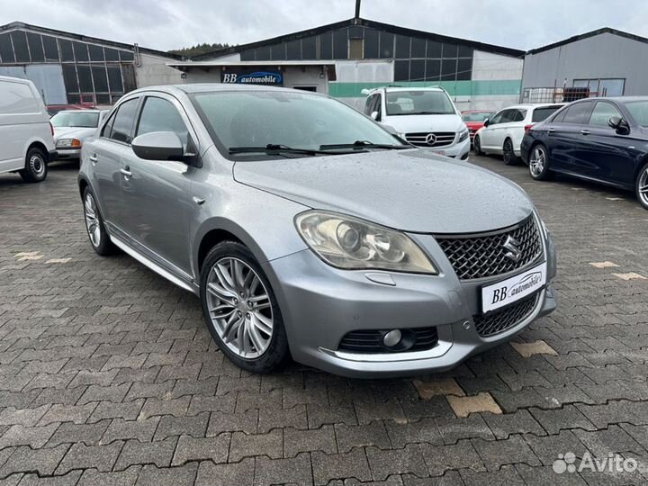 В разборе Suzuki kizashi
