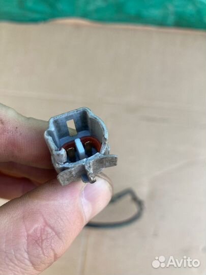 Датчик ABS передний правый Toyota Prius 2003-2009г