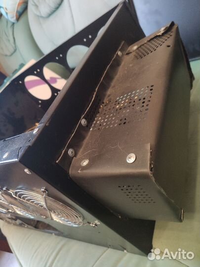 Майнинг риг на 8 видеокарт