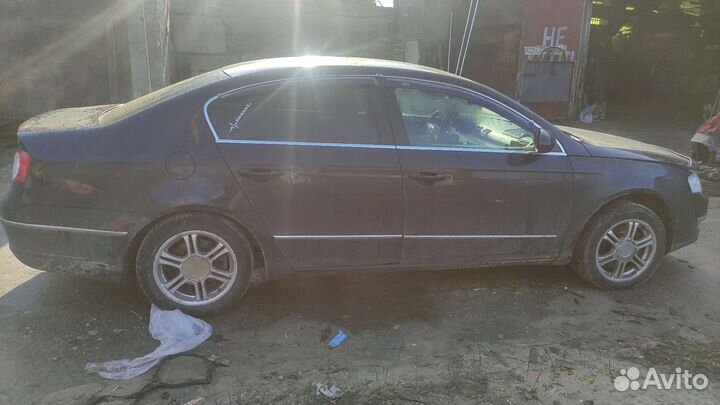 Volkswagen Passat 2.0 AT, 2008, 260 000 км