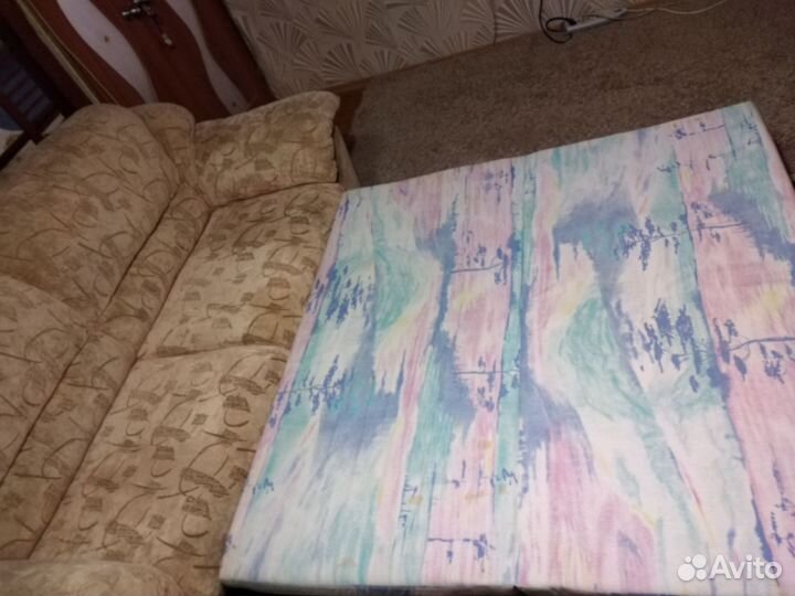 Диван и 2 кресла бу