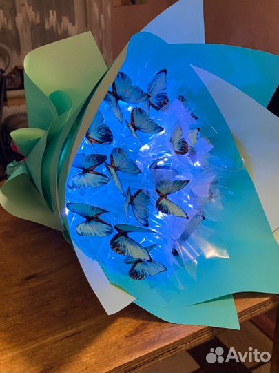 Букет из бабочек