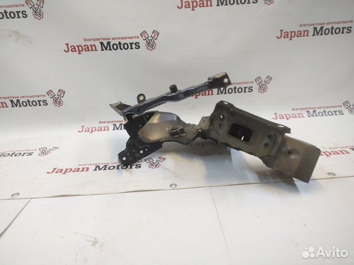 Лонжерон Toyota Corolla E150