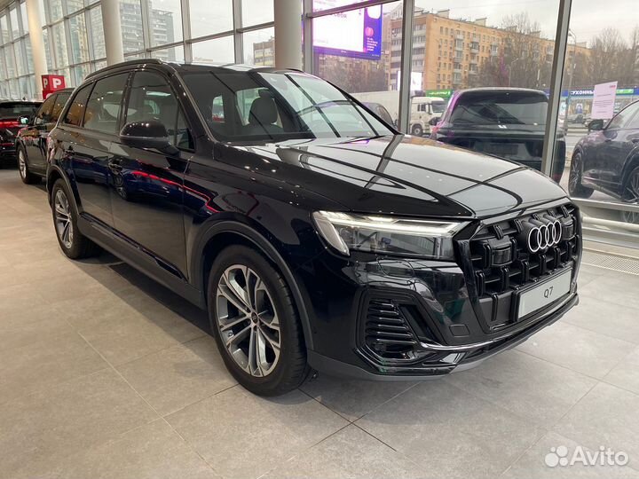 Audi Q7 2.0 AT, 2024