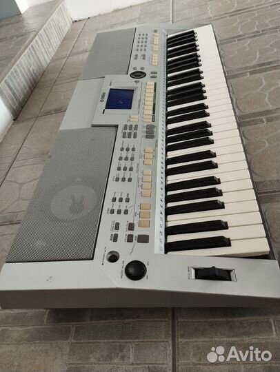 Синтезатор Yamaha PSR s500