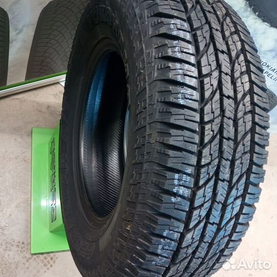 Yokohama Geolandar A/T G015 245/70 R16 H