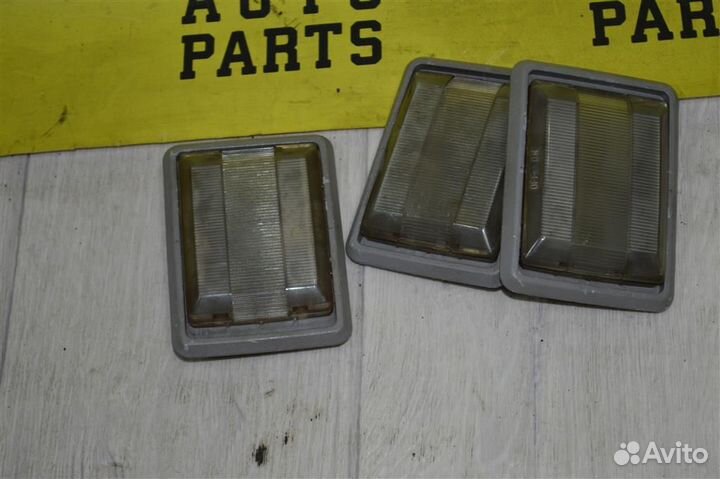 Плафон салонный Mitsubishi Delica (pd8w) 1994-2011