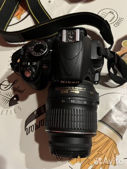 Nikon d3100 + 18-55 mm