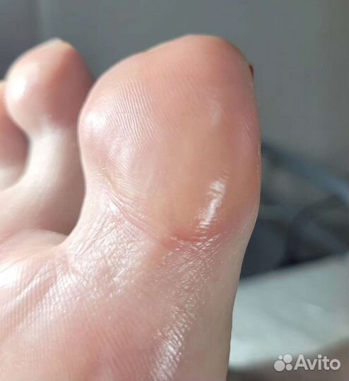 Маникюр педикюр