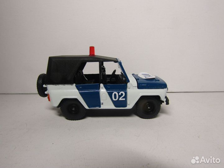 Модели 1:43 УАЗ-469 гаи и дпс Россия