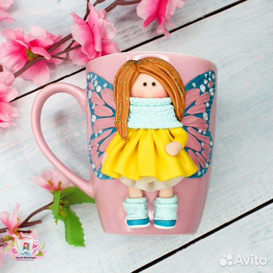 Кружка с декором из полимерной глины