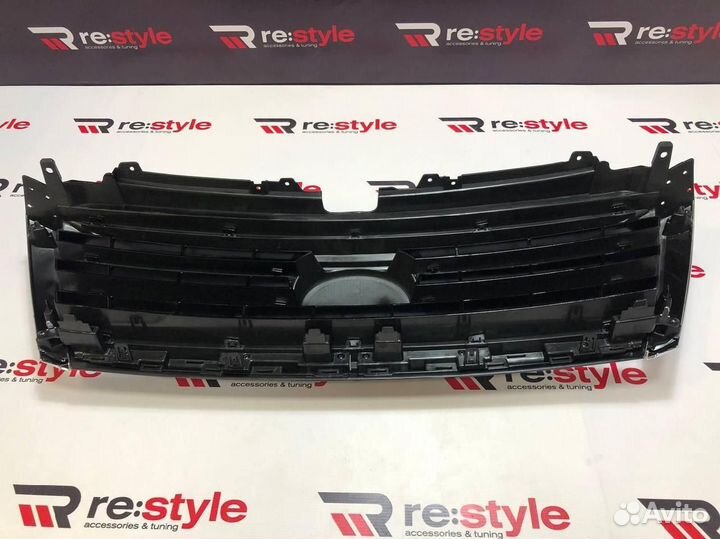 Решетка радиатора Land Cruiser Prado 150 U450