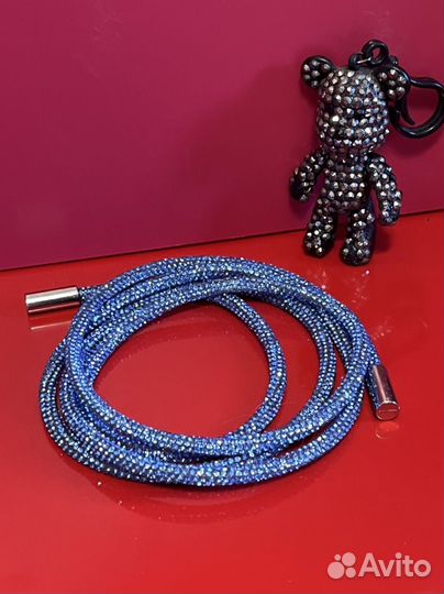 Шнурок из голубых страз 139 см,Красивые Брелки