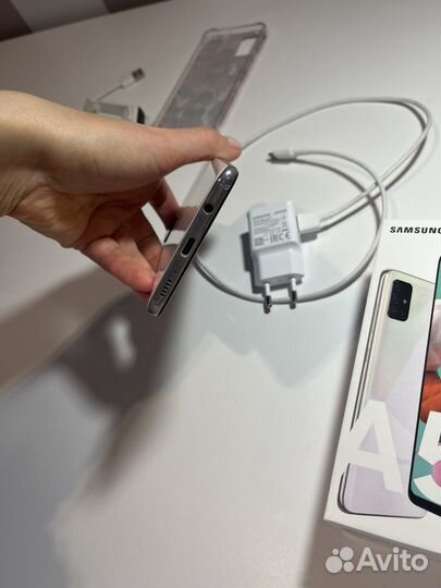 Samsung Galaxy A51, 4/64 ГБ