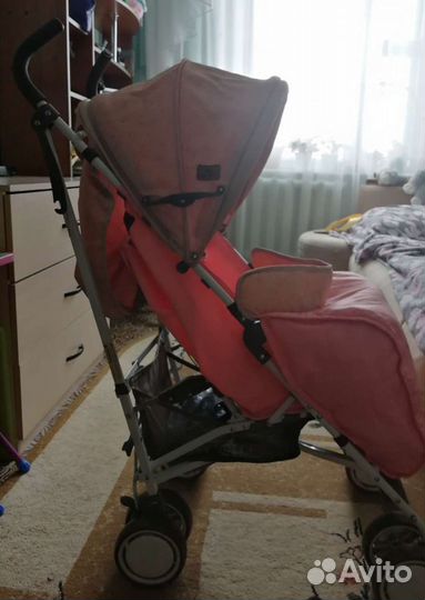 Прогулочная коляска трость