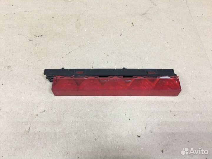 Стоп-сигнал дополнительный Ford Focus 2