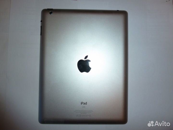 Планшет Apple iPad 3 WiFi A1416 32GB