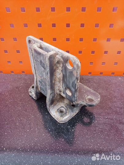 Фаркоп Тойота Ленд Крузер Прадо 120