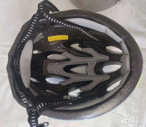 Велошлем новый с сигнальным светом